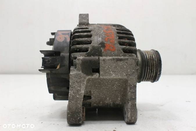 Alternator 8200667608E Dacia Duster 1.6 Benzyna - 2