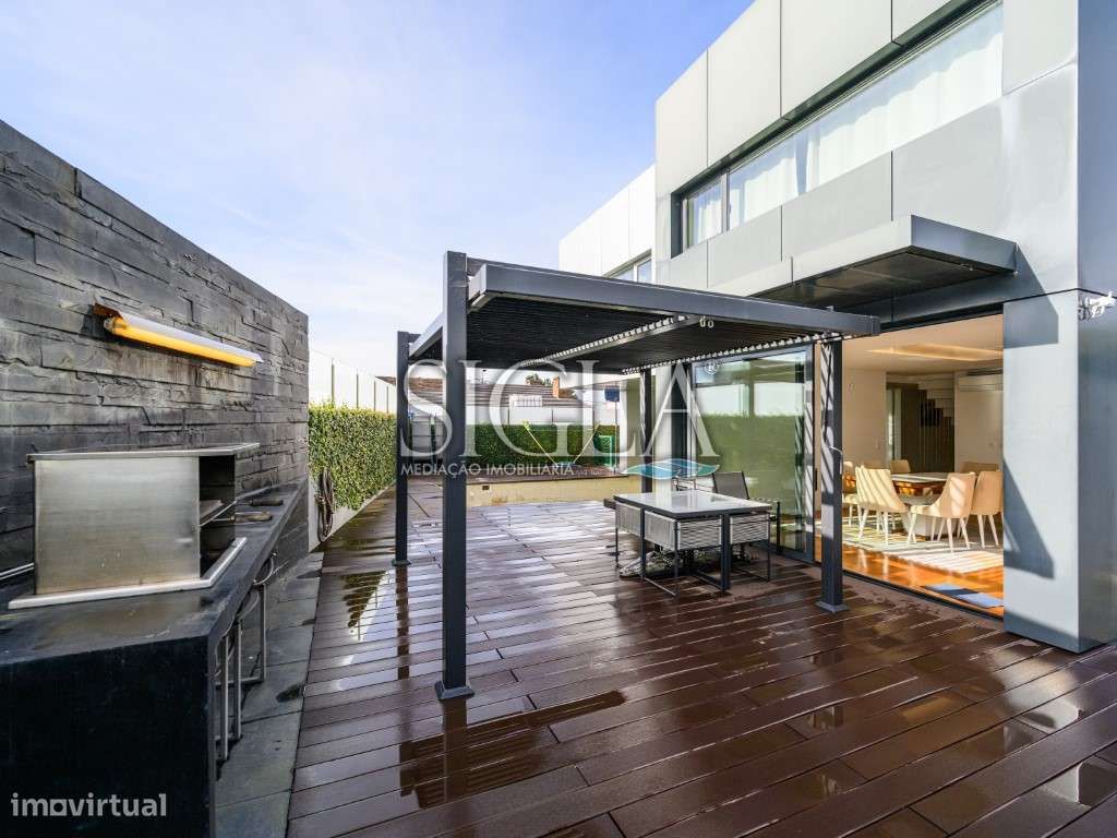 Moradia T4 com piscina na Madalena - Grande imagem: 5/39
