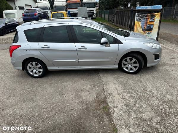 Peugeot 308 SW e-HDi 115 Stop & Start Niveau 2 Business-Line - 4