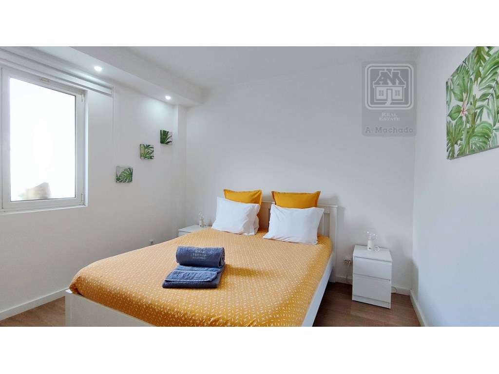 VENDA de MORADIA - VIVENDA com alojamento local e piscina - Fenais ...-49