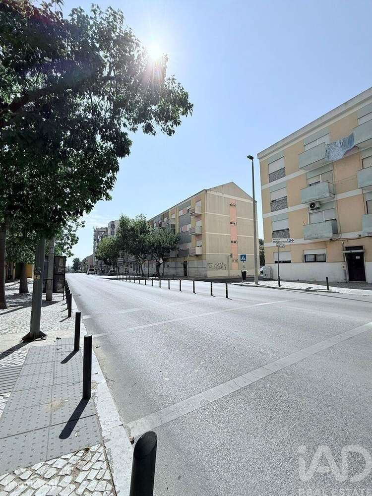 Terreno em Alto do Seixalinho, Santo André e Verderena de 1575,00 m2 - Grande imagem: 5/30