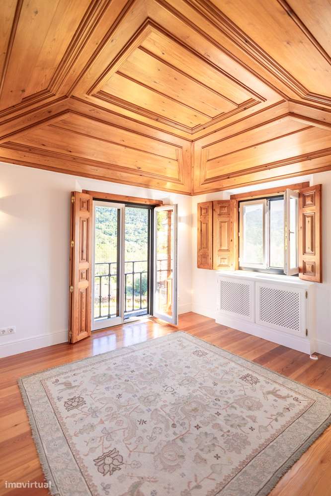 Timeless Elegance  - Sintra-30