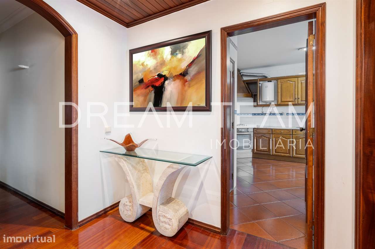 Apartamento T3 com terraço no centro do Montijo - Grande imagem: 2/25