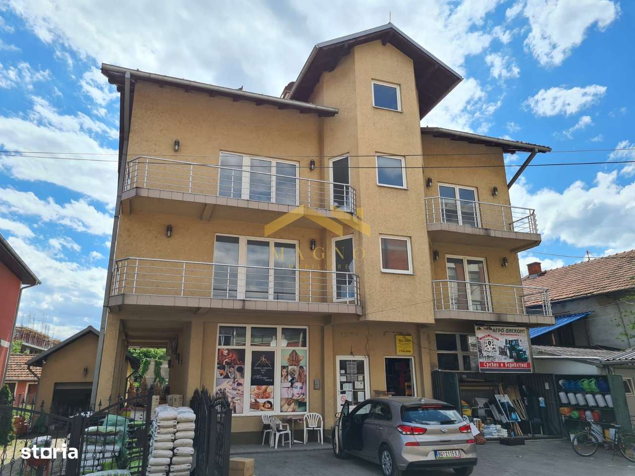 Cladire in orasul Kladovo / Serbia - Imagine principală: 1/20