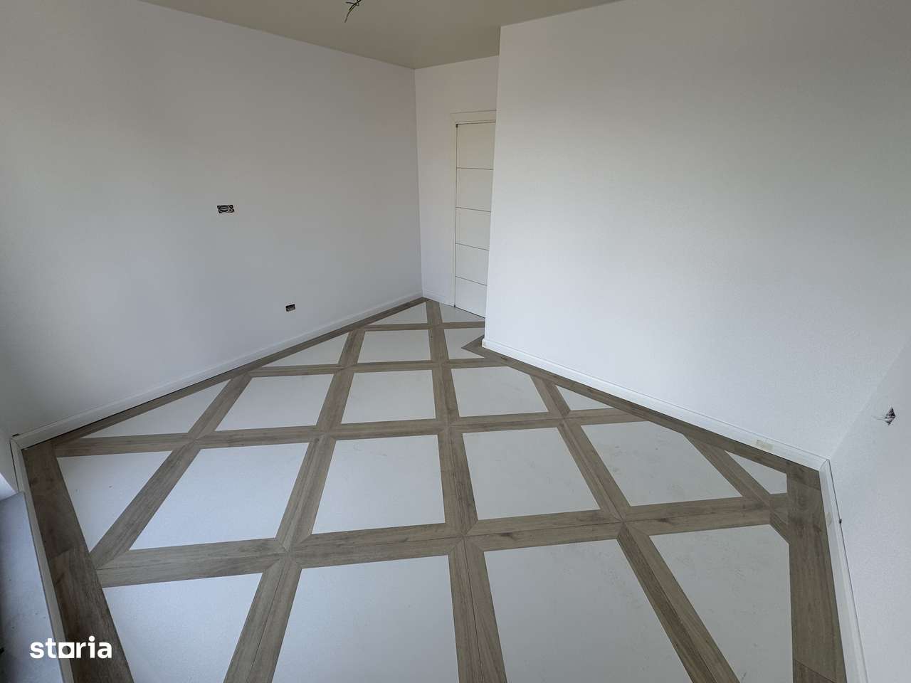 Apartament 2 camere zona Tomis Plus - Imagine principală: 2/5