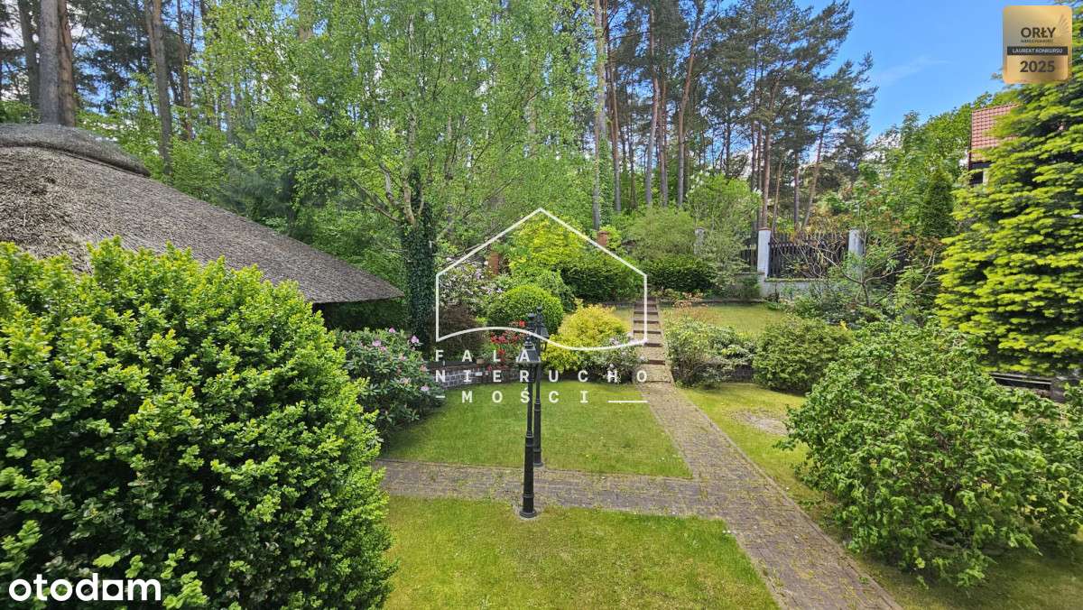 Komfortowy dom przy samym lesie z sauną-0