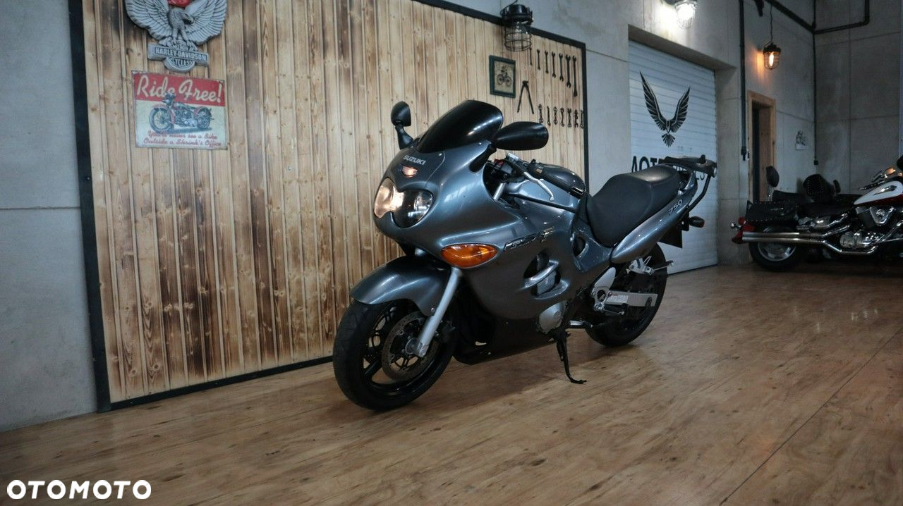 Suzuki GSX-F - Katana - 11