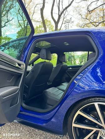 Volkswagen Golf R 4Motion (BlueMotion Technology) DSG - 12