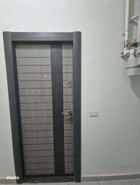 Inchiriez garsoniera decomandata , nemobilata - Imagine principală: 4/5