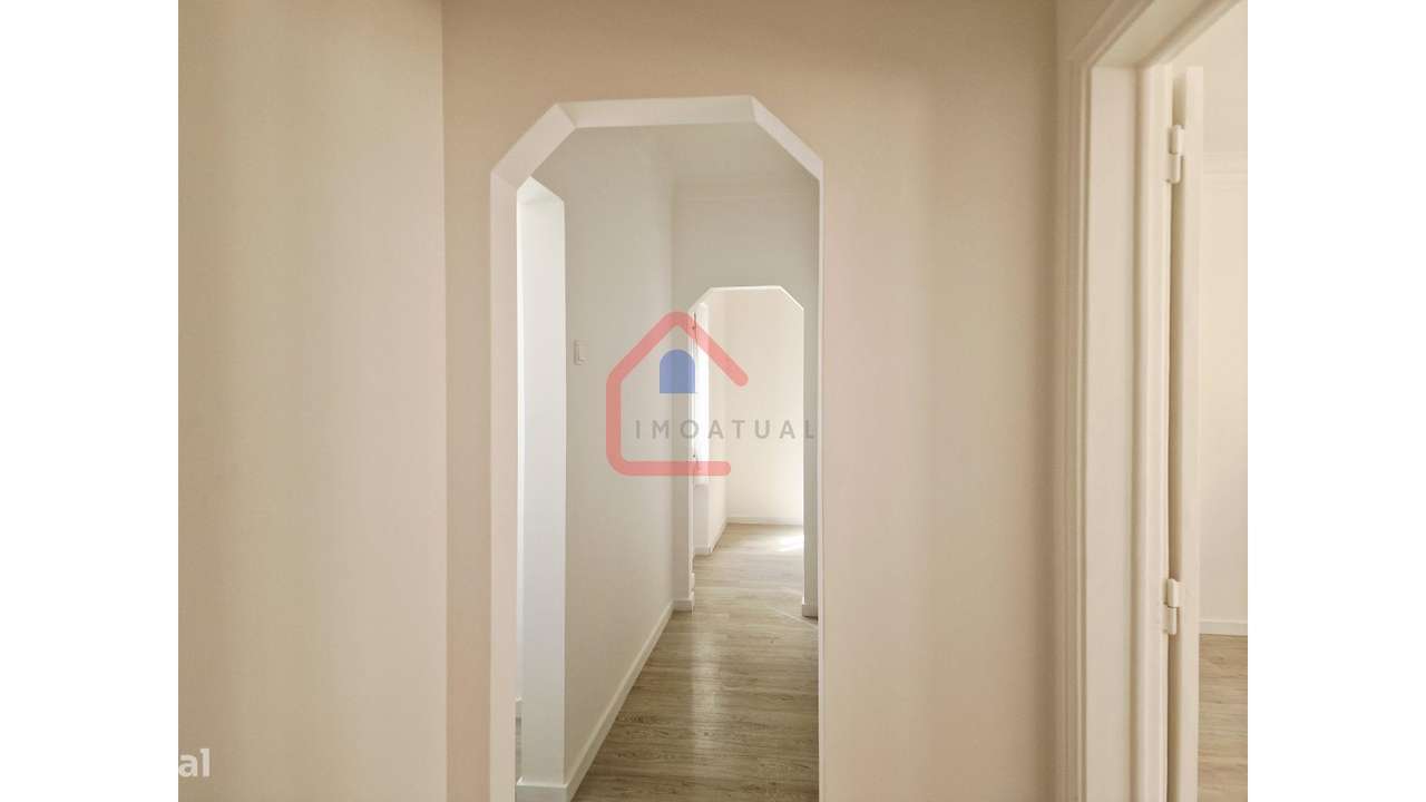 Apartamento T2 na Graça em Lisboa-5