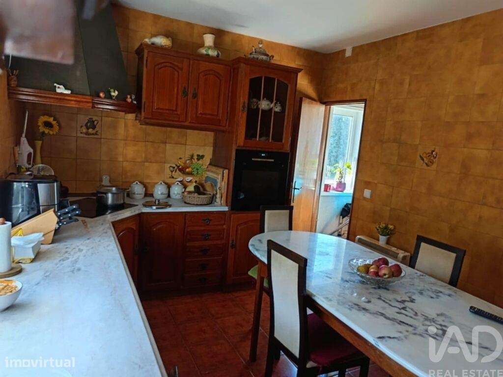 Casa tradicional T3 em Aldreu de 383,00 m2 - Grande imagem: 3/25