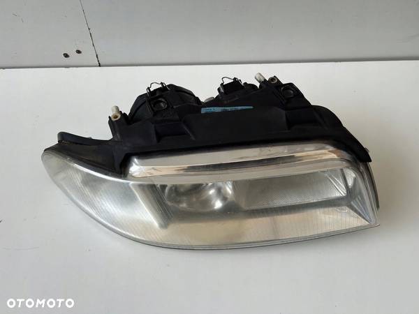 AUDI A4 B5 LIFT LAMPA PRAWA PRZÓD 8D0941004 AK ORYGINAŁ - 2