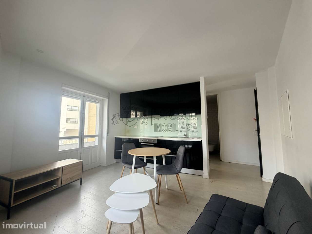 Apartamento T1 para Arrendar em Guimarães - Grande imagem: 2/9