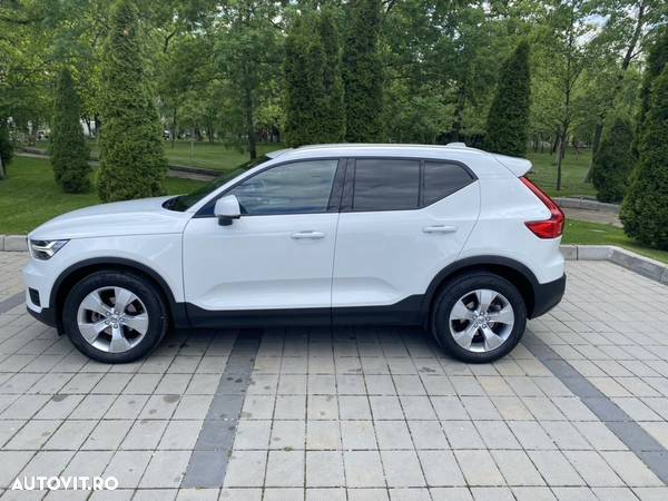 Volvo XC 40 D3 Momentum Pro - 4