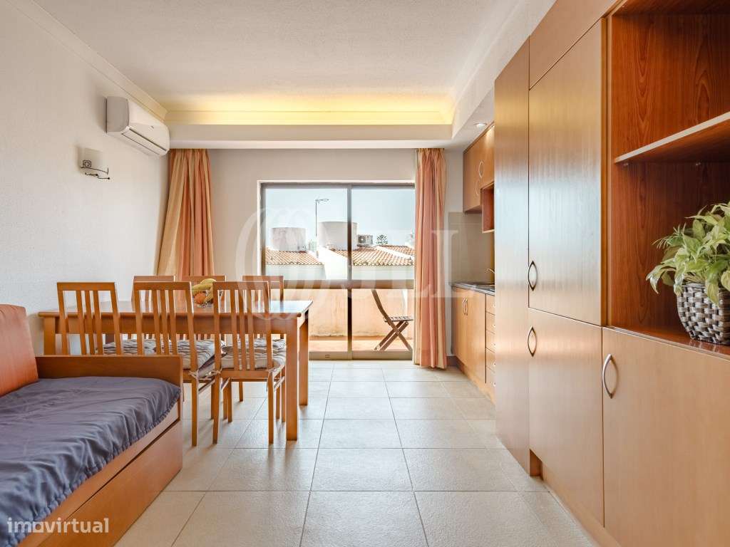 Apartamento T1 com varanda em Vilamoura - Grande imagem: 2/22