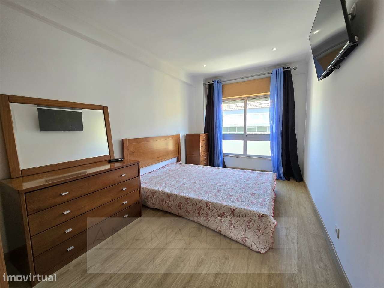 T3 pronto a habitar com parqueamento e arrecadação na Amadora-16