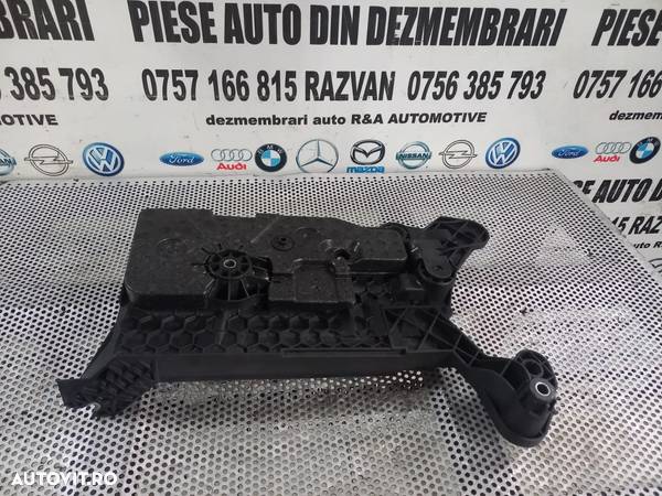 Suport Tavita Baterie Vw T-Roc Golf 7 Audi A3 8V Cod 5Q0915321J 5Q0915331K Dezmembrez Vw T-Roc - Dezmembrari Arad - 5