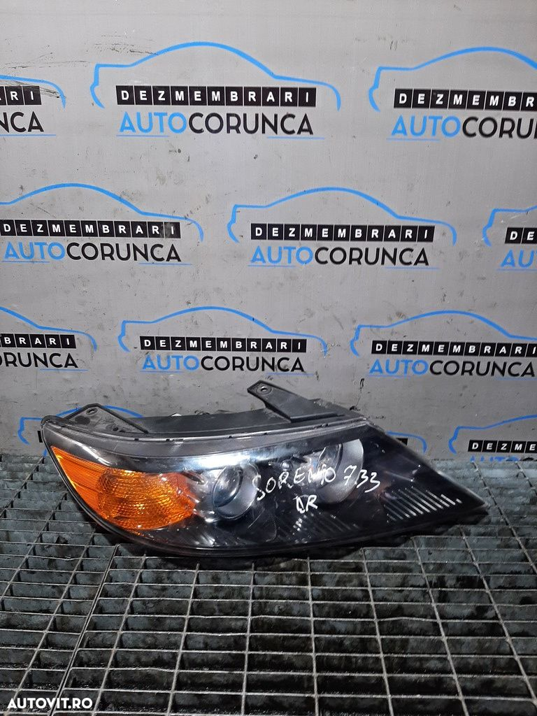 Far Dreapta Kia Sorento II 2009 - 2015 SUV 4 Usi (733) Xenon - 2