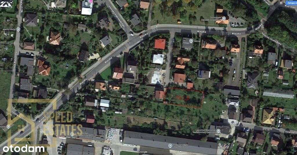 Duża działka blisko centrum i parku 921m2-1