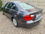 BMW Seria 3 318i - 9