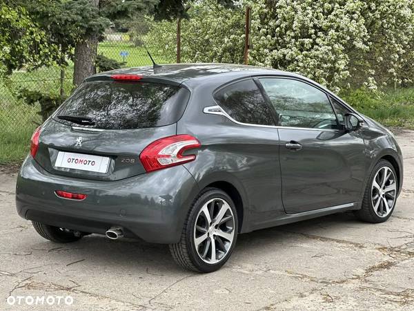 Peugeot 208 1.6 e-HDi Allure STT - 3