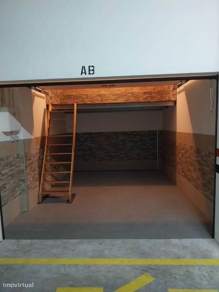 Garagem para arrendar junto ao Glicinias, Aveiro - Grande imagem: 2/2