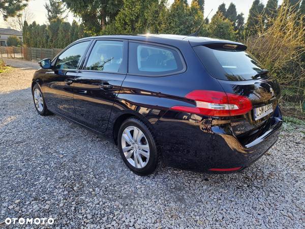 Peugeot 308 1.2 PureTech Active S&S - 4