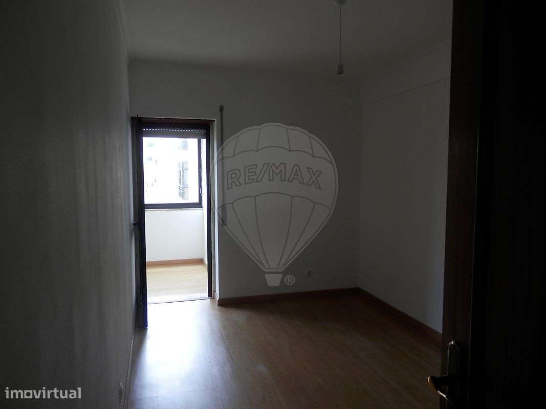 Apartamento T2 para arrendamento - Grande imagem: 4/19