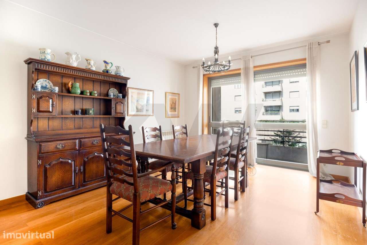 Apartamento T3 - Edifício D. Duarte- Boavista/ Porto - Grande imagem: 5/25