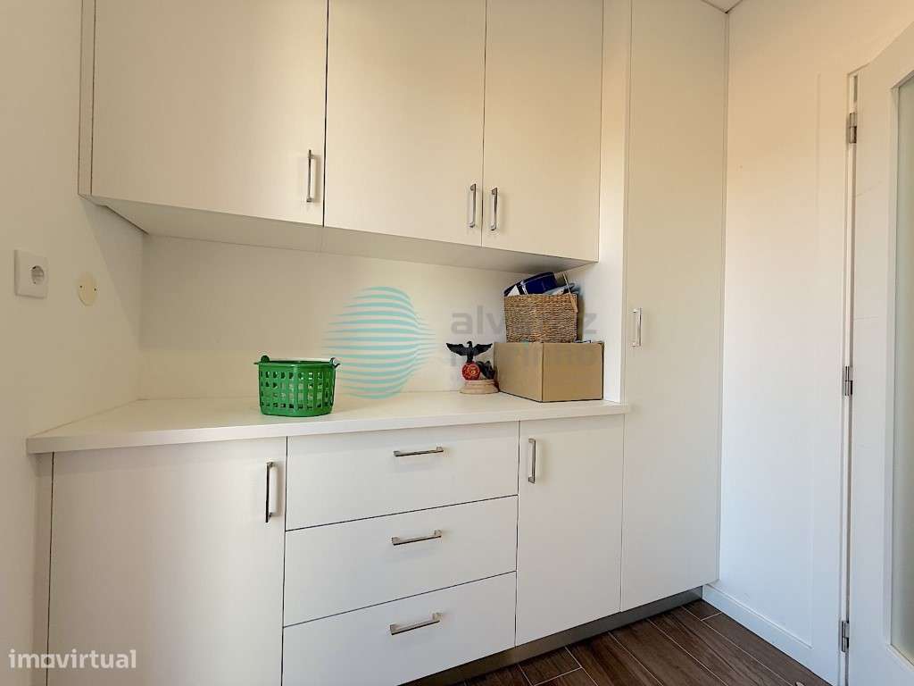 Excelente Moradia/Quintinha PISO TÉRREO V4, Ramalhal-10