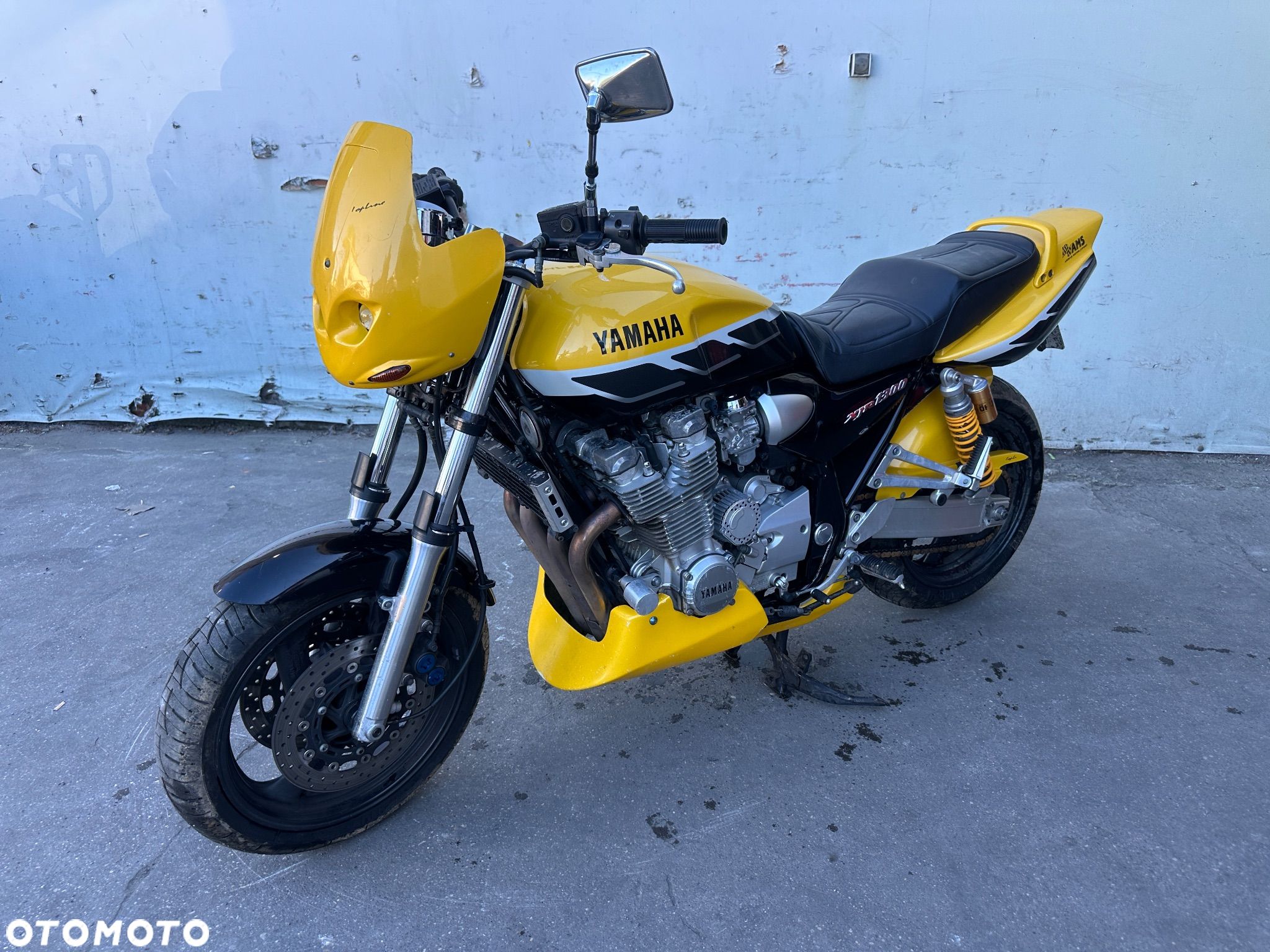Yamaha XJR - 1