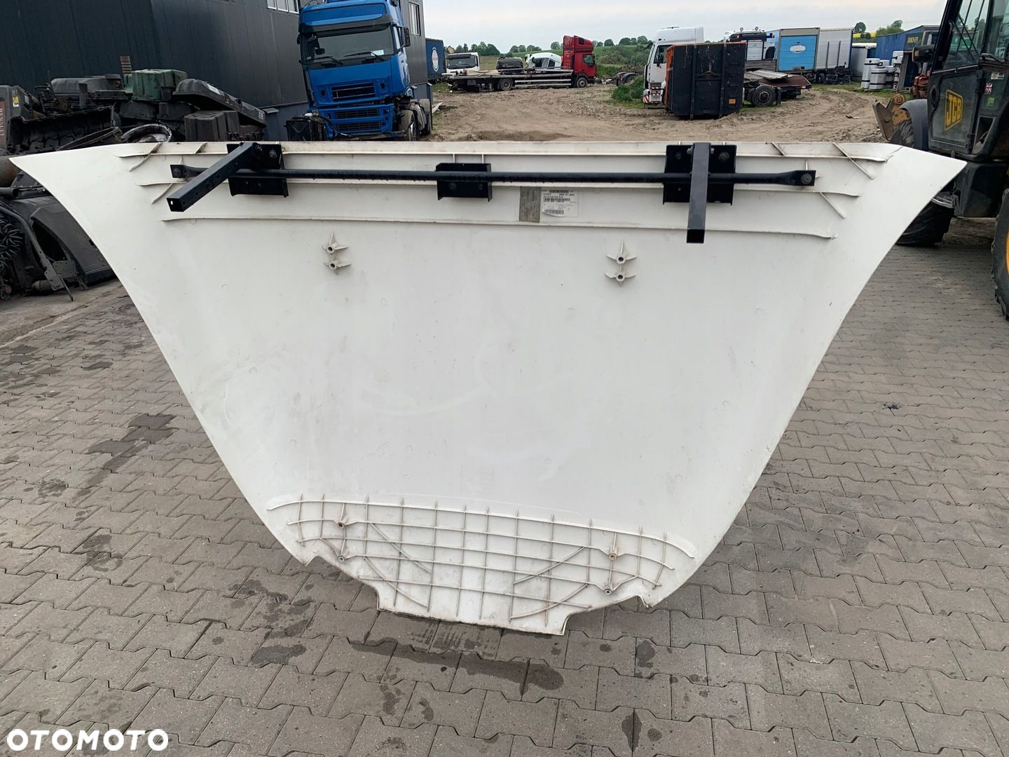 SPOILER OWIEWKA DACHOWA RENAULT GAMA T RANGE - 5