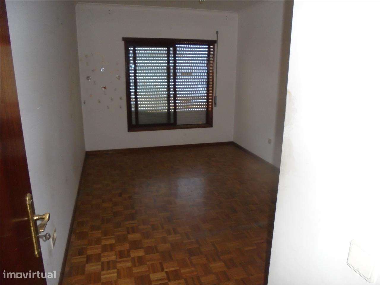 Apartamento T3 - Macedo de Cavaleiros (Bragança) - Grande imagem: 5/8