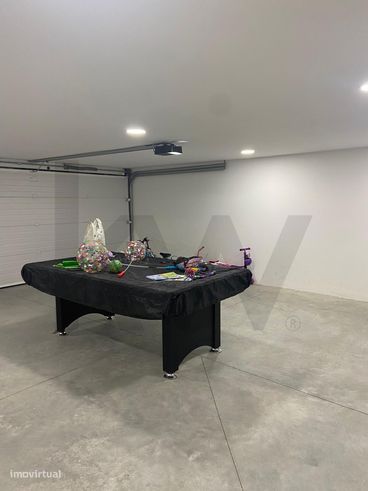 FANTÁSTICA MORADIA RECENTE EM ALGUEIRÃO – CONFORTO, ESPAÇO E QUALID-35