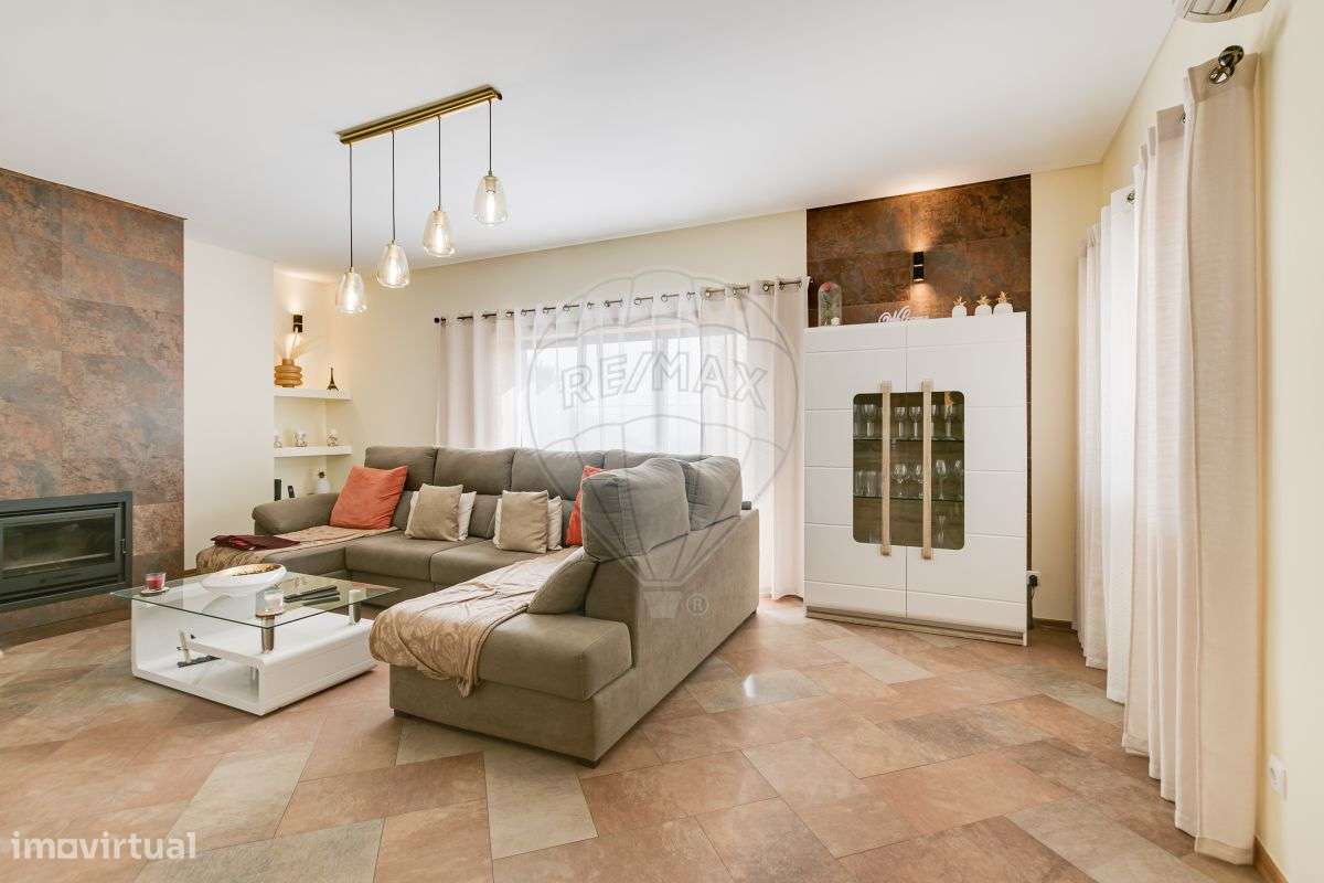 Moradia T4 para venda - Grande imagem: 3/37