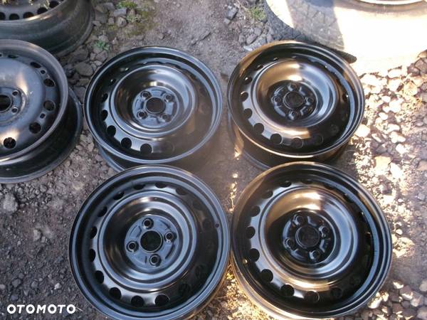 Felgi stalowe Toyota 5 x 15" 4x100 ET 39 - 1