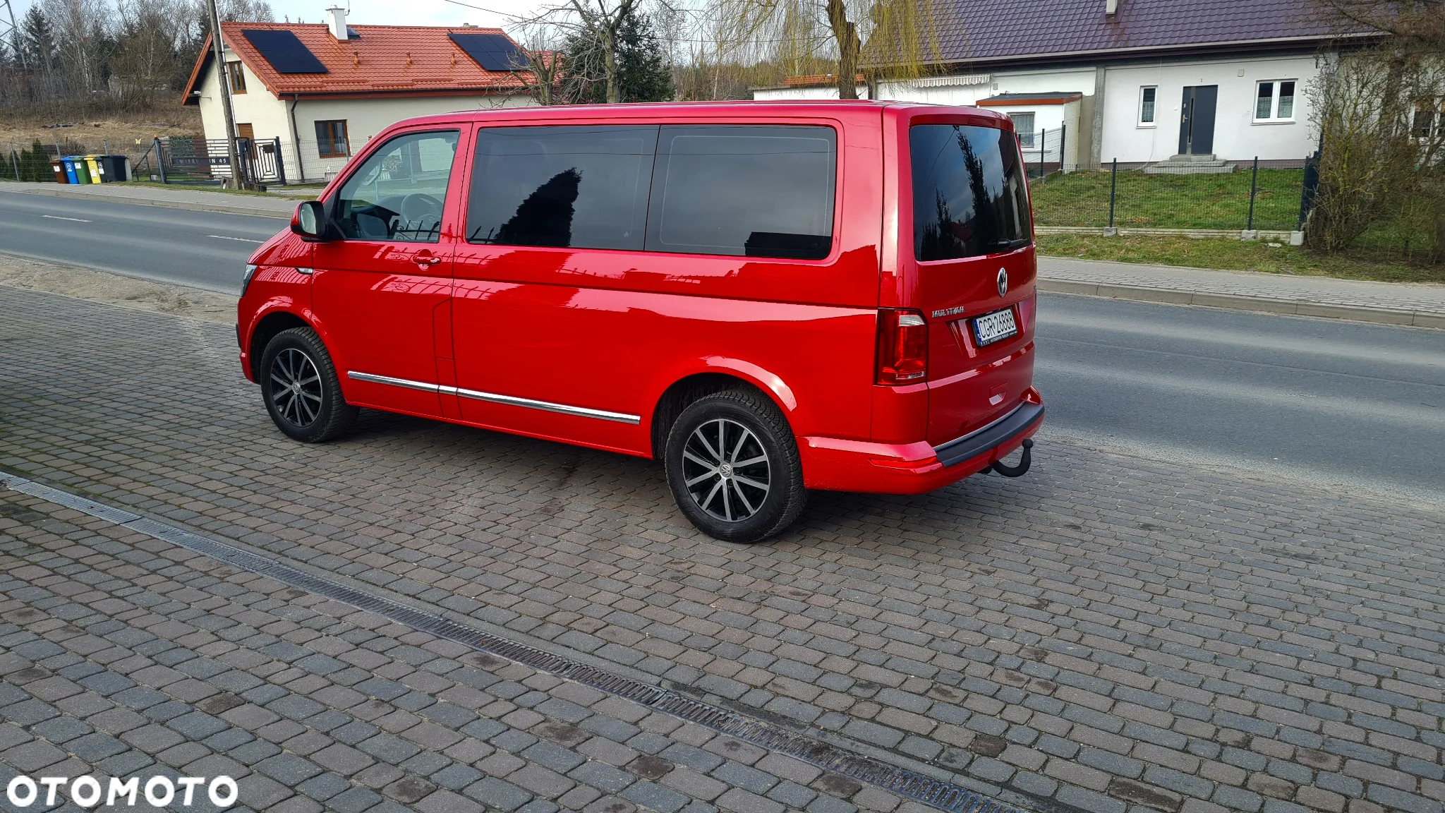 Volkswagen Multivan - 16