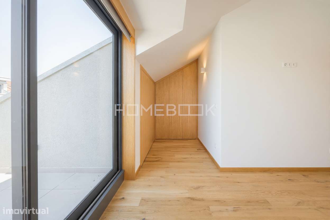 Apartamento T3 Duplex com dois lugares de garagem no centro histórico-31