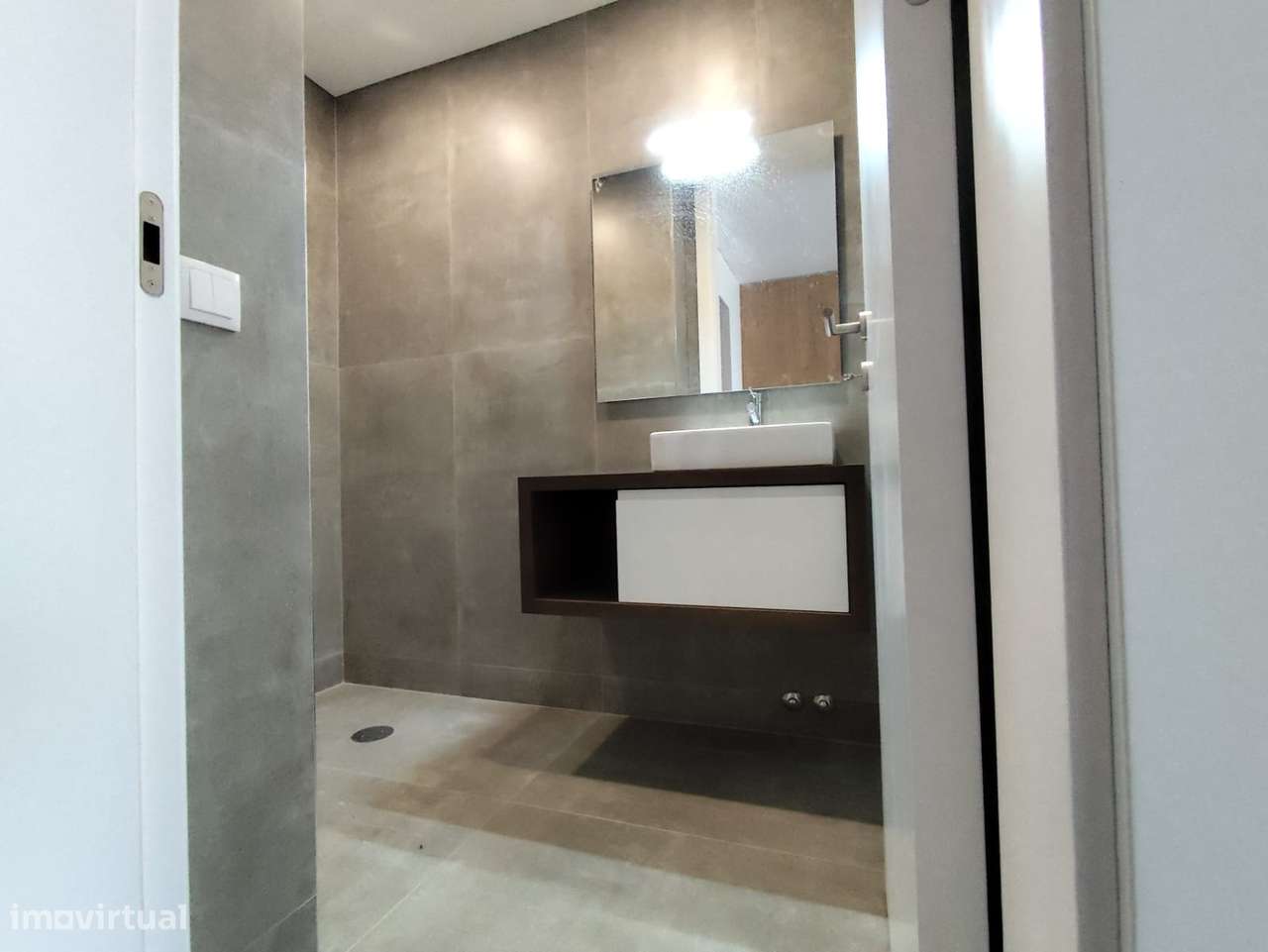Comprar Moderna,  Nova Moradia T3,  Lousada-15