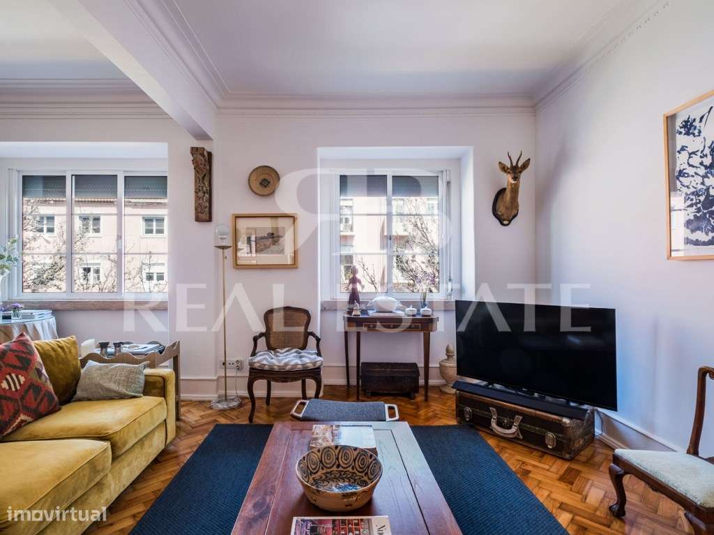 T3 com 1 Suite + Pátio comum e alguma VISTA RIO | RESTELO - Lisboa.-24
