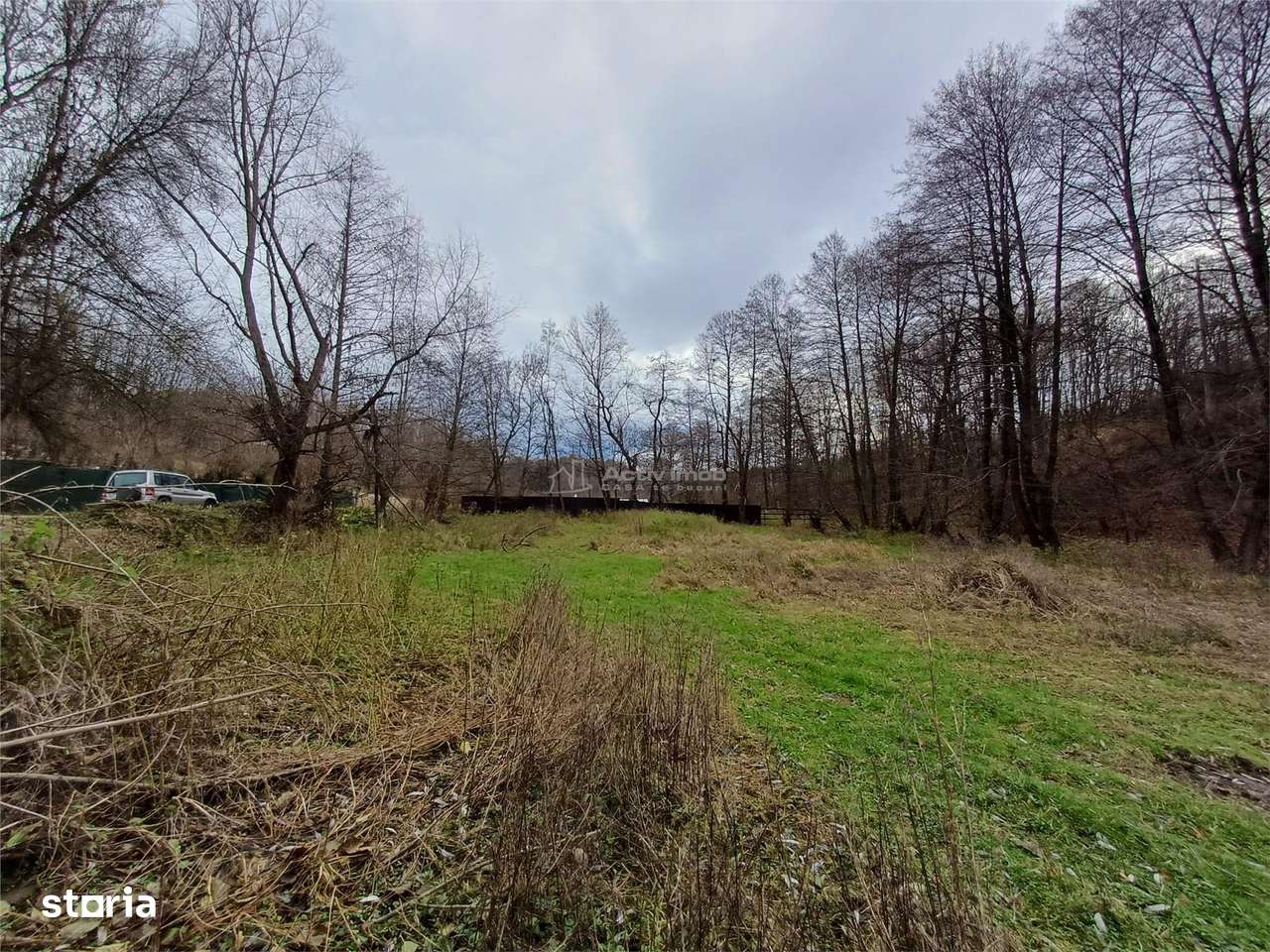 Resita, Teren Drept Intravilan, Langa Prau si Drum, 1308 Mp., 15 EuroM-9