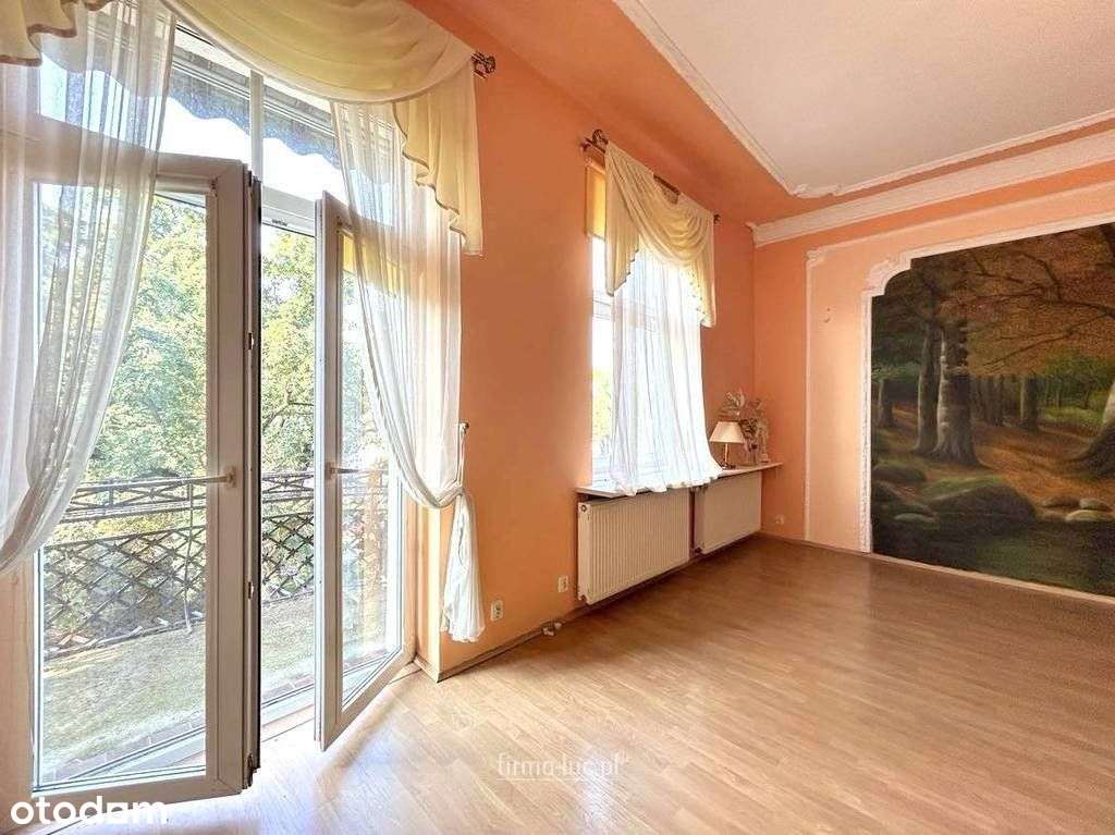 Przestronne mieszkanie w kamienicy w centrum ! - Pełny obrazek: 4/20