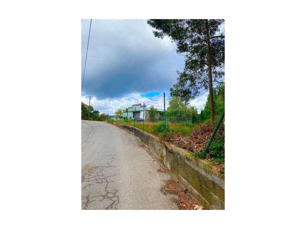 ARMAZÉM PERTO DO FUTURO ACESSO DO IC 35 - Grande imagem: 5/6