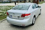 Toyota Avensis 1.8 VVT-i - 14