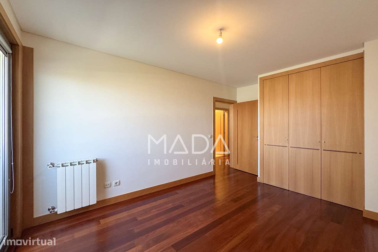 Apart. T4 duplex de luxo na zona da Exponor em Matosinhos, Porto-35