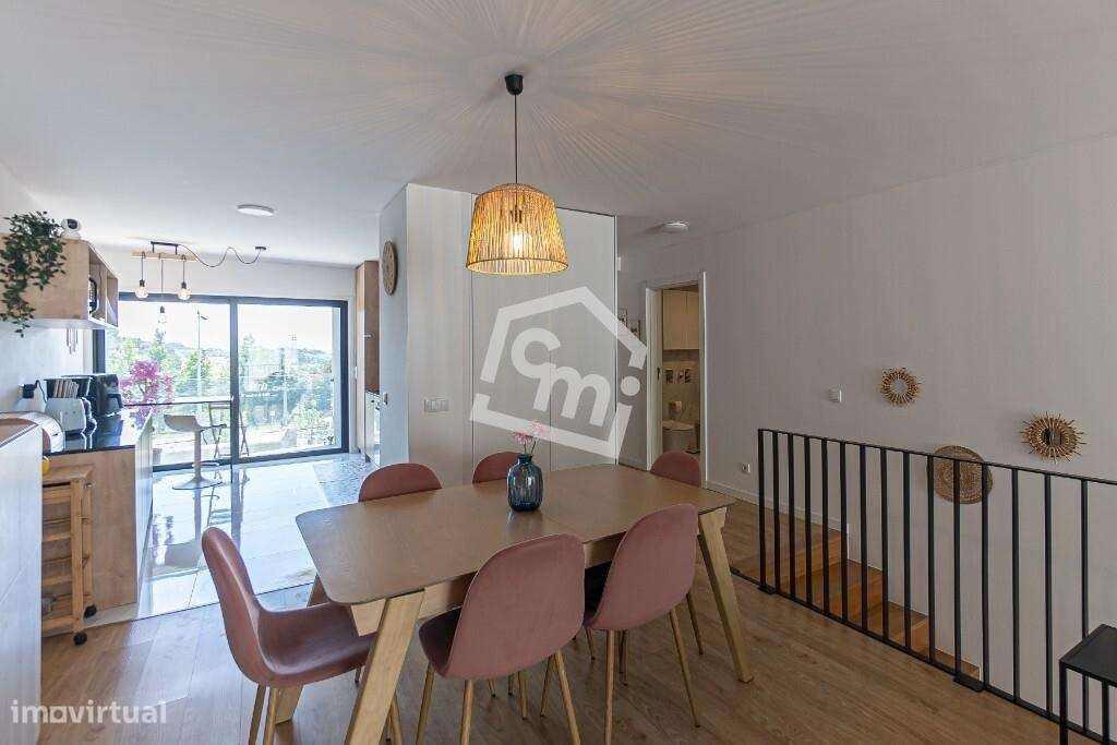T1+1 Duplex com Terraço | Edifício de 2023 | Metro Parque Real-10