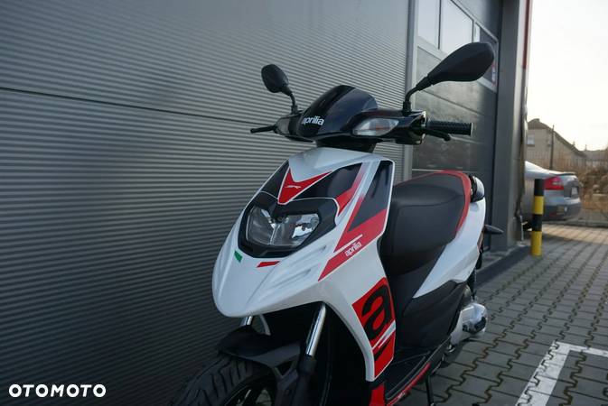 Aprilia SR - 14