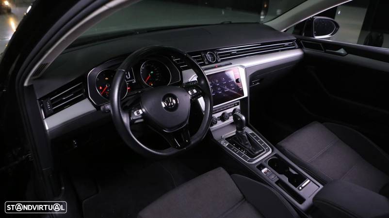 VW Passat Variant 2.0 TDi Business Package DSG - 18