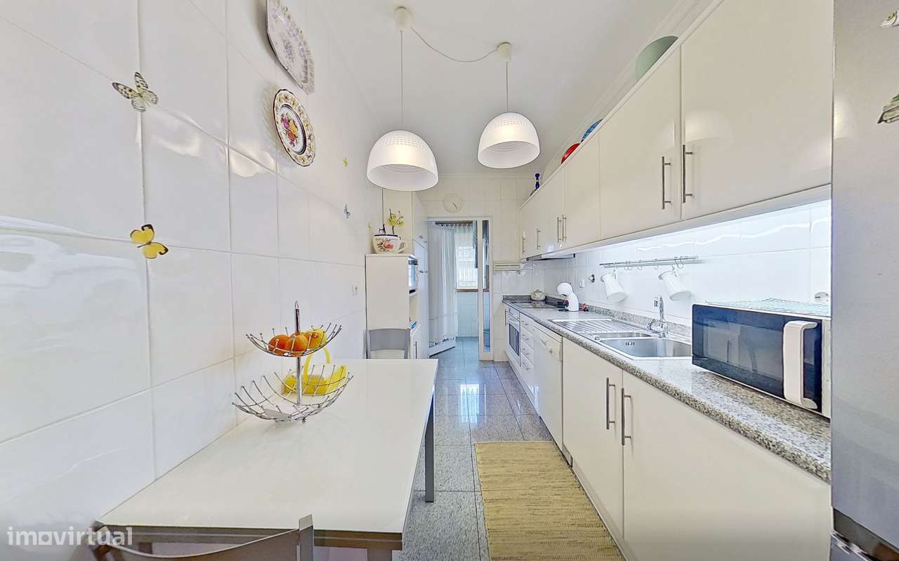 T2 Varanda | Suite | Garagem-8