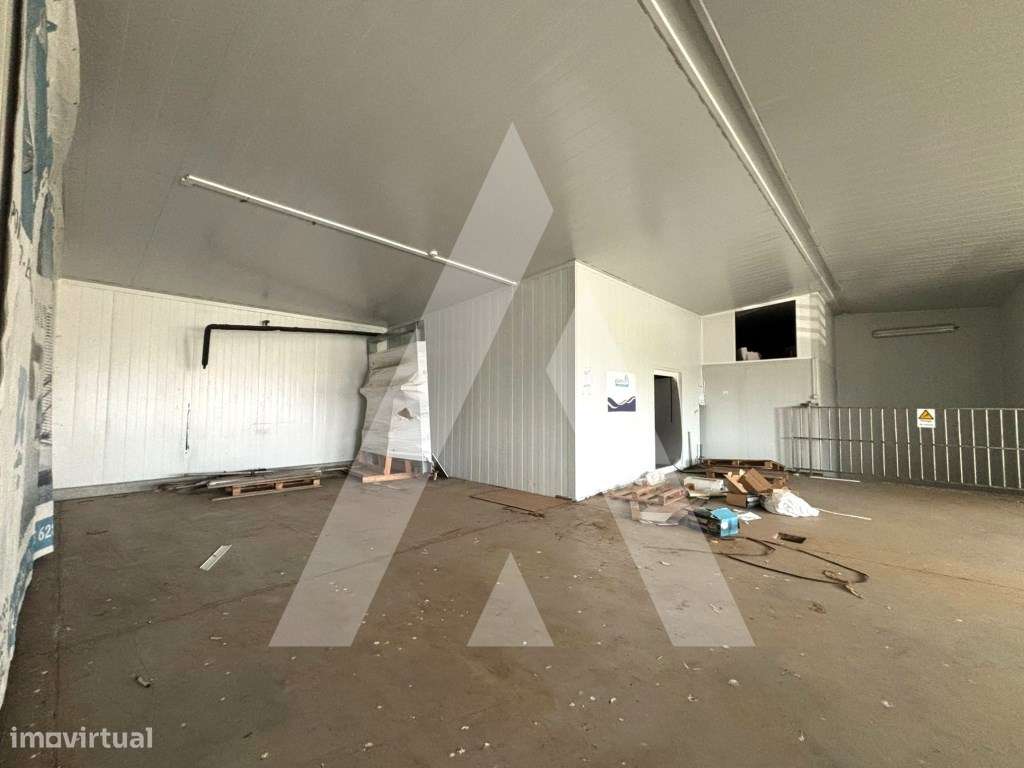 Armazém para venda em Águeda-12